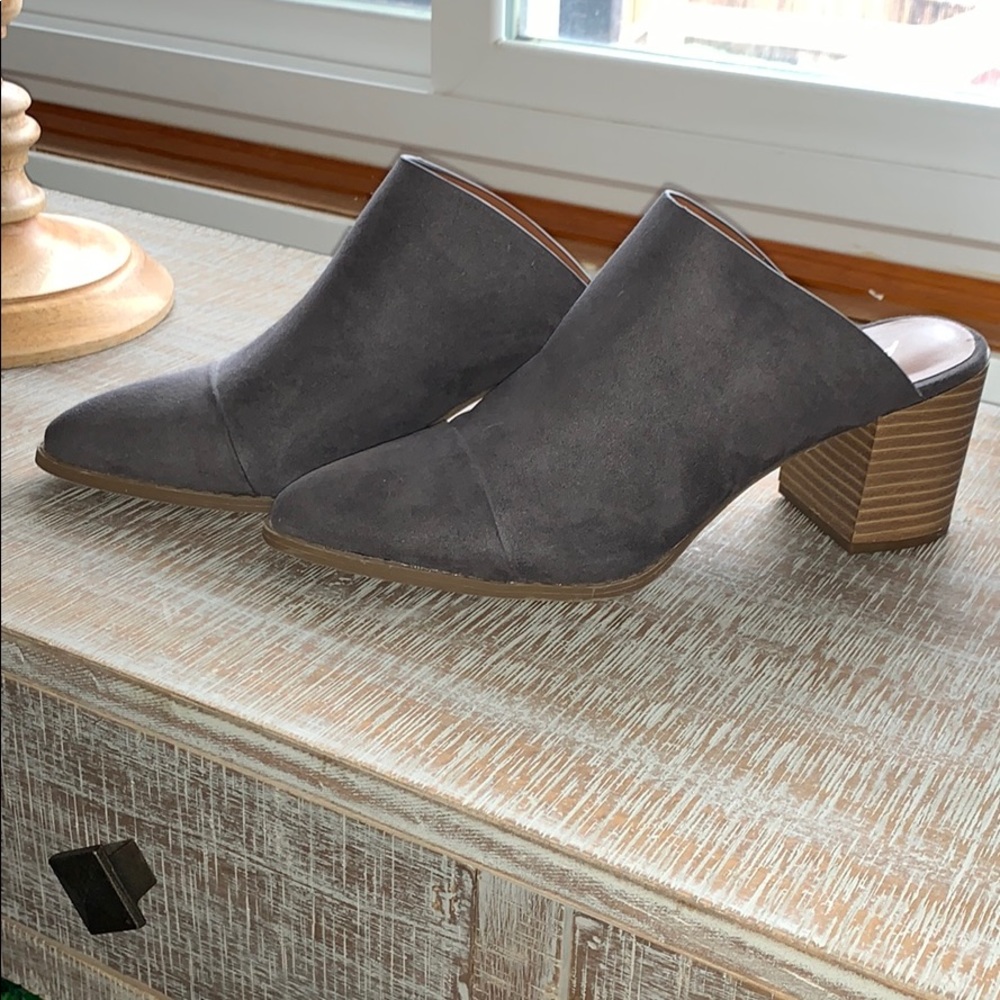 GRAY FAUX SUEDE MULES